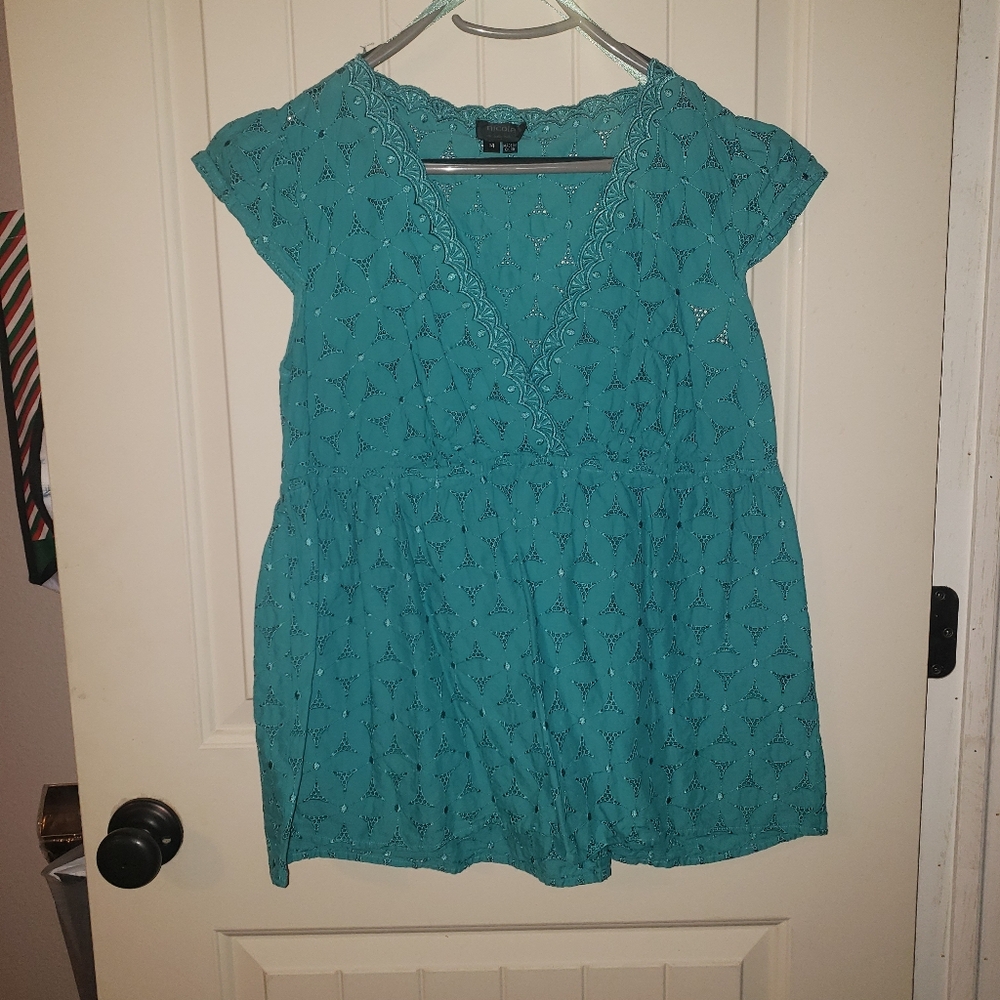 Nicole Miller Turquoise eyelet cap sleeve